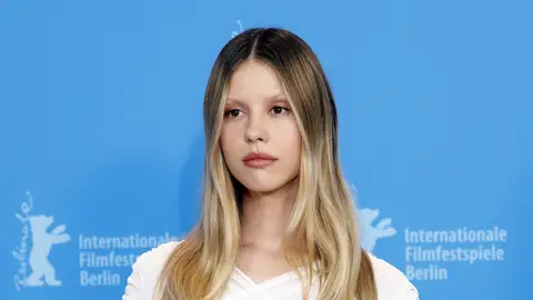 Mia Goth Mia Goth