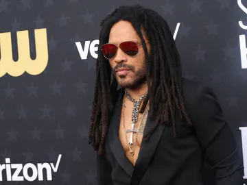 Lenny Kravitz en los Critics Choice Awards 2024 Lenny Kravitz en los Critics Choice Awards 2024