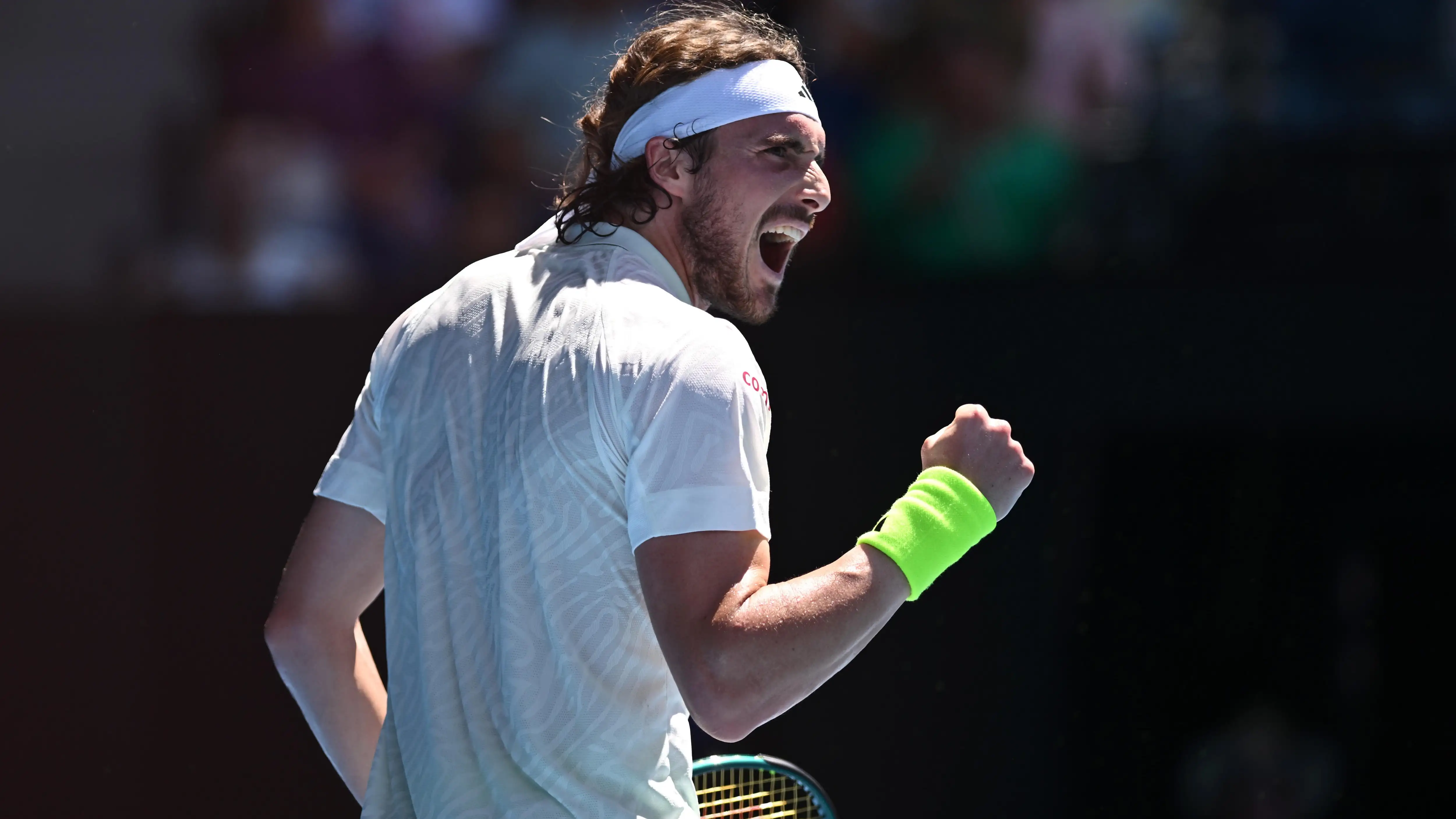 Stefanos Tsitsipas celebra un punto en su partido de primera ronda en el Open de Australia 2024 Stefanos Tsitsipas celebra un punto en su partido de primera ronda en el Open de Australia 2024