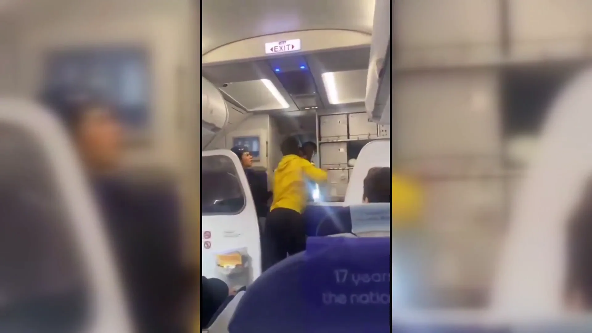 El momento de la agresi&oacute;n al piloto
