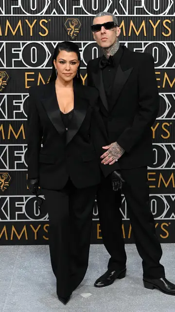 Kourtney Kardashian y Travis Barker, Premios Emmy 2024 Kourtney Kardashian y Travis Barker, Premios Emmy 2024