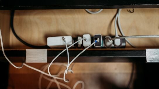 Adaptador para enchufes