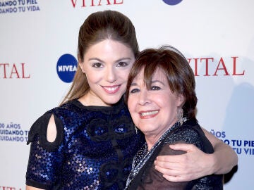 Manuela Velasco y su tía, Concha Velasco