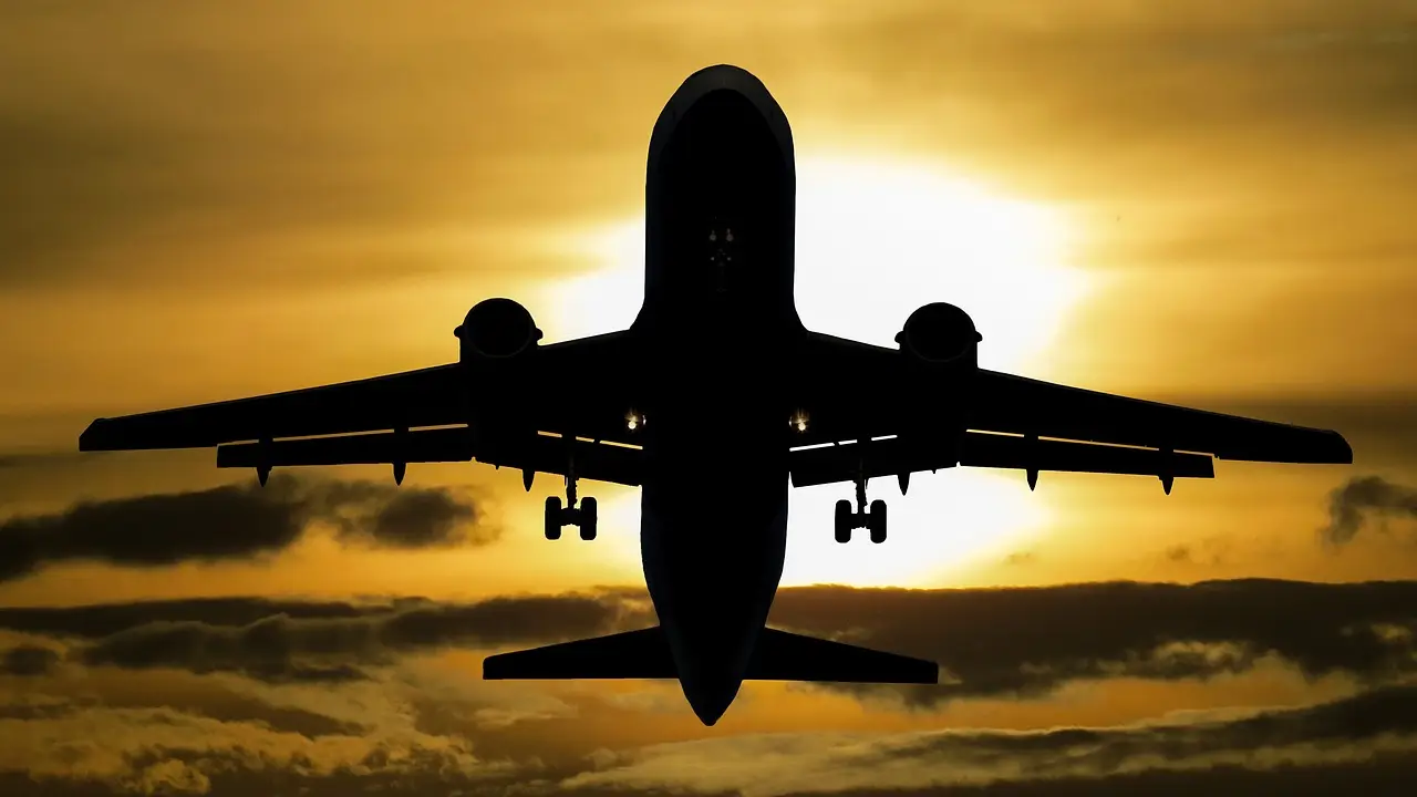 Imagen de recurso de un avi&oacute;n comercial