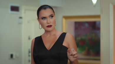 Ender descubre que Yildiz ha cenado con Şahika… ¡Y la bloquea en todas partes!