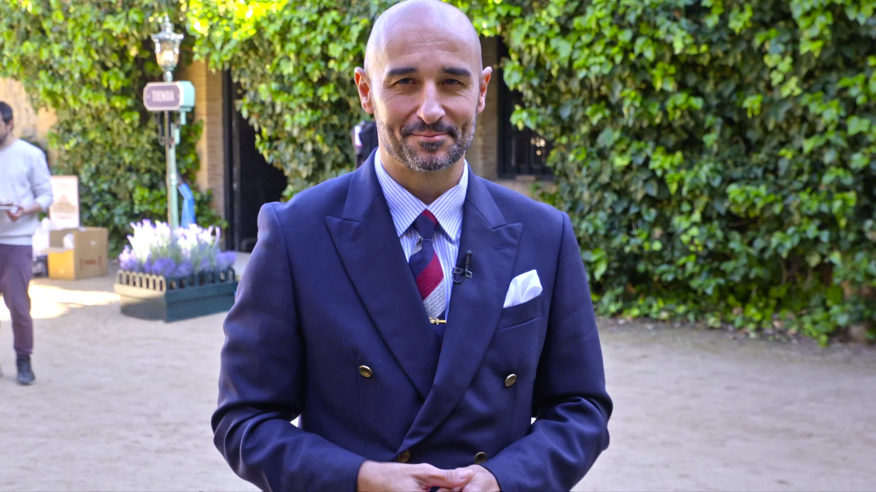 Alain Hernández Alain Hernández