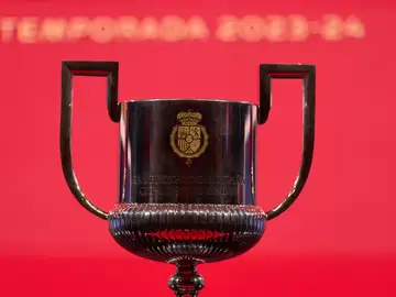 Trofeo de la Copa de Su Majestad el Rey Trofeo de la Copa de Su Majestad el Rey