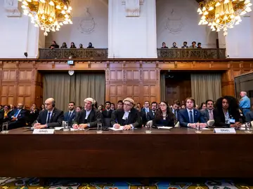 Miembros de la Delegación de Israel Miembros de la Delegación de Israel