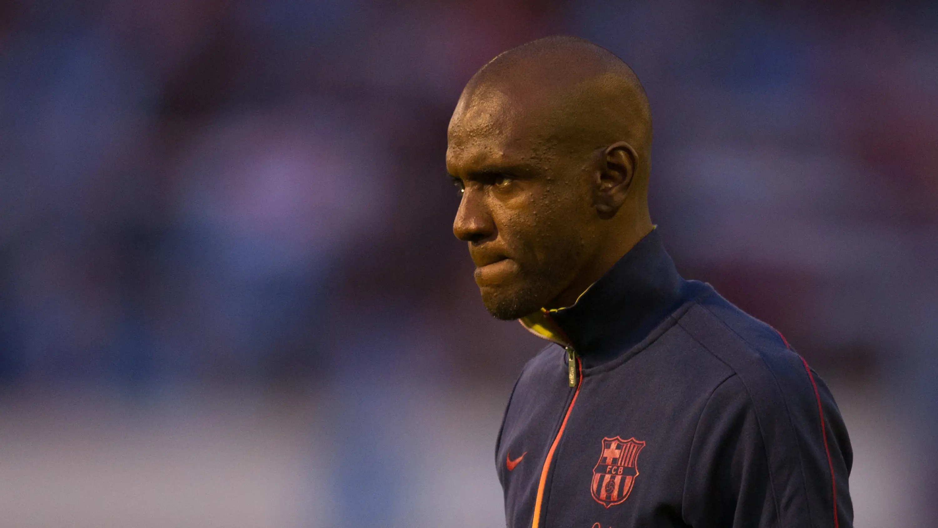 Eric Abidal en un partido con el FC Barcelona el 30 de marzo de 2013