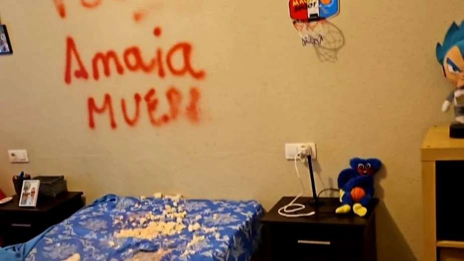 Ha denunciado en 16 ocasiones a su expareja, que la acosa y amenaza: "Parece que solo les vale mi cadáver" Ha denunciado en 16 ocasiones a su expareja, que la acosa y amenaza: "Parece que solo les vale mi cadáver"