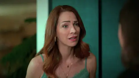 En el último capítulo de Hermanos: Los grandes secretos de Ayla y Süsen, cada vez más cerca de salir a la luz En el último capítulo de Hermanos: Los grandes secretos de Ayla y Süsen, cada vez más cerca de salir a la luz