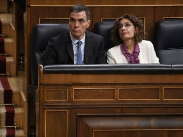 Pedro Sánchez y María Jesús Montero