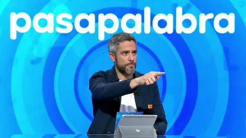 ¡Roberto Leal casi ni le reconoce! El cambio de Óscar en Pasapalabra ¡Roberto Leal casi ni le reconoce! El cambio de Óscar en Pasapalabra