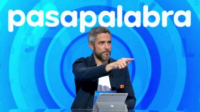 ¡Roberto Leal casi ni le reconoce! El cambio de Óscar en Pasapalabra