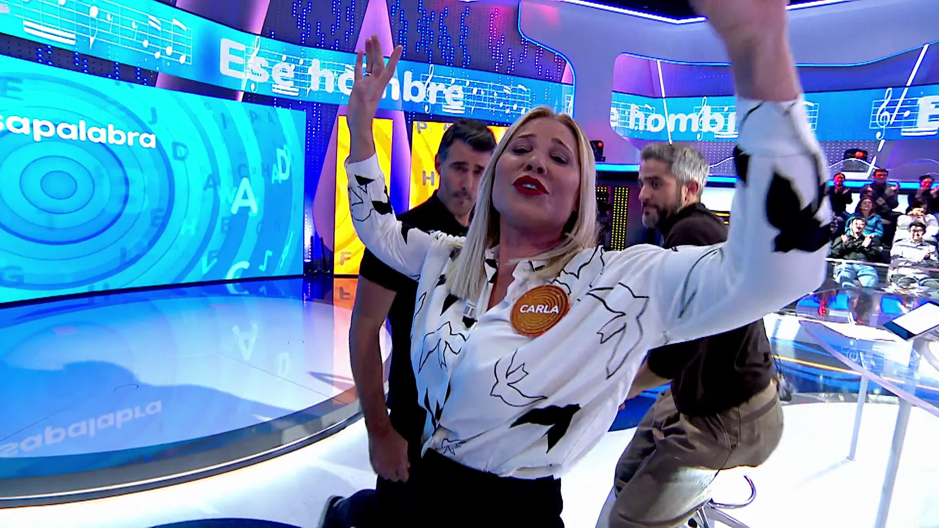 La pasional ‘bronca’ de Carla Hidalgo a David Amor: ¡el pique se les va de las manos! La pasional ‘bronca’ de Carla Hidalgo a David Amor: ¡el pique se les va de las manos!