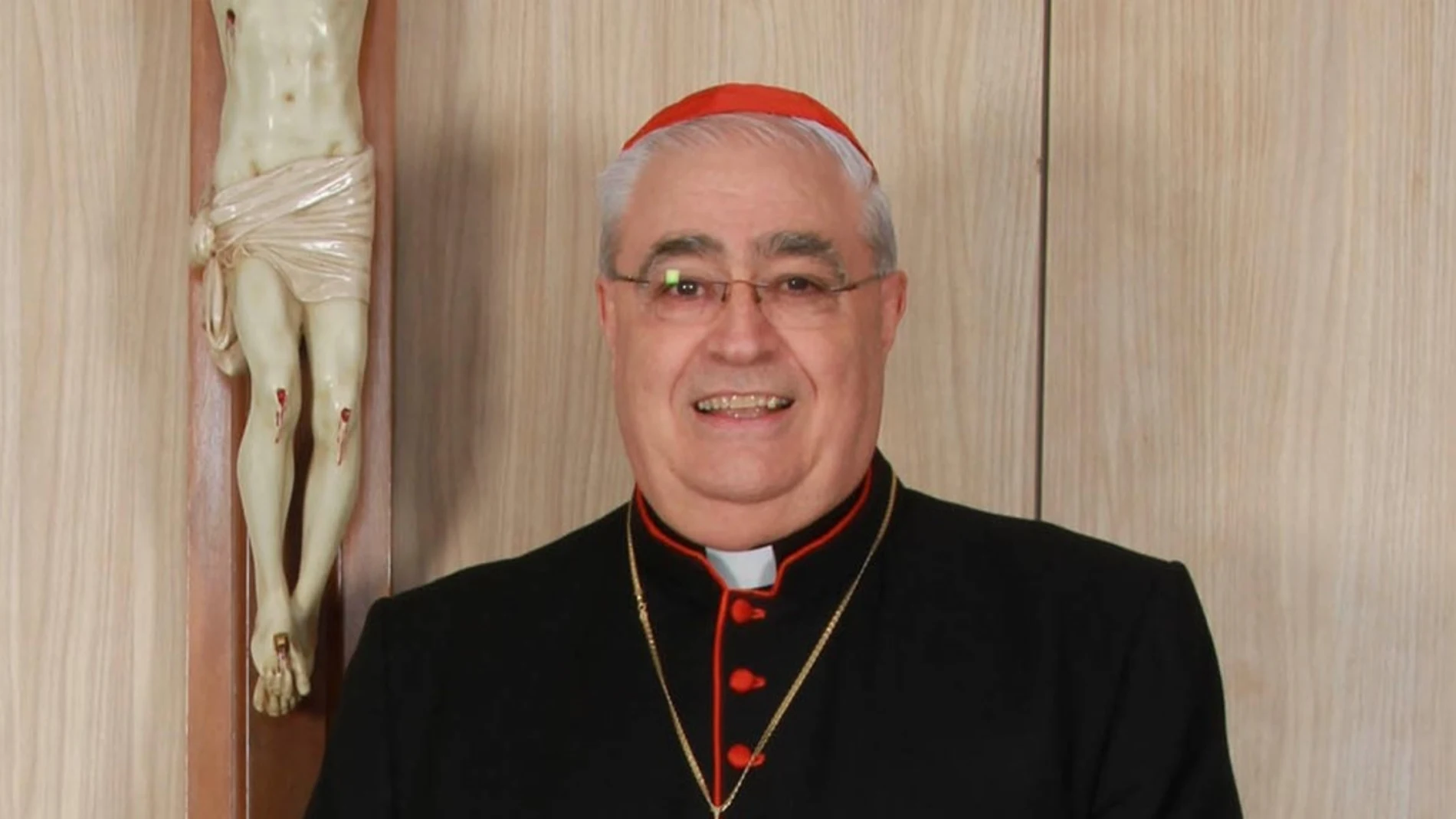 El cardenal José Luis Lacunza