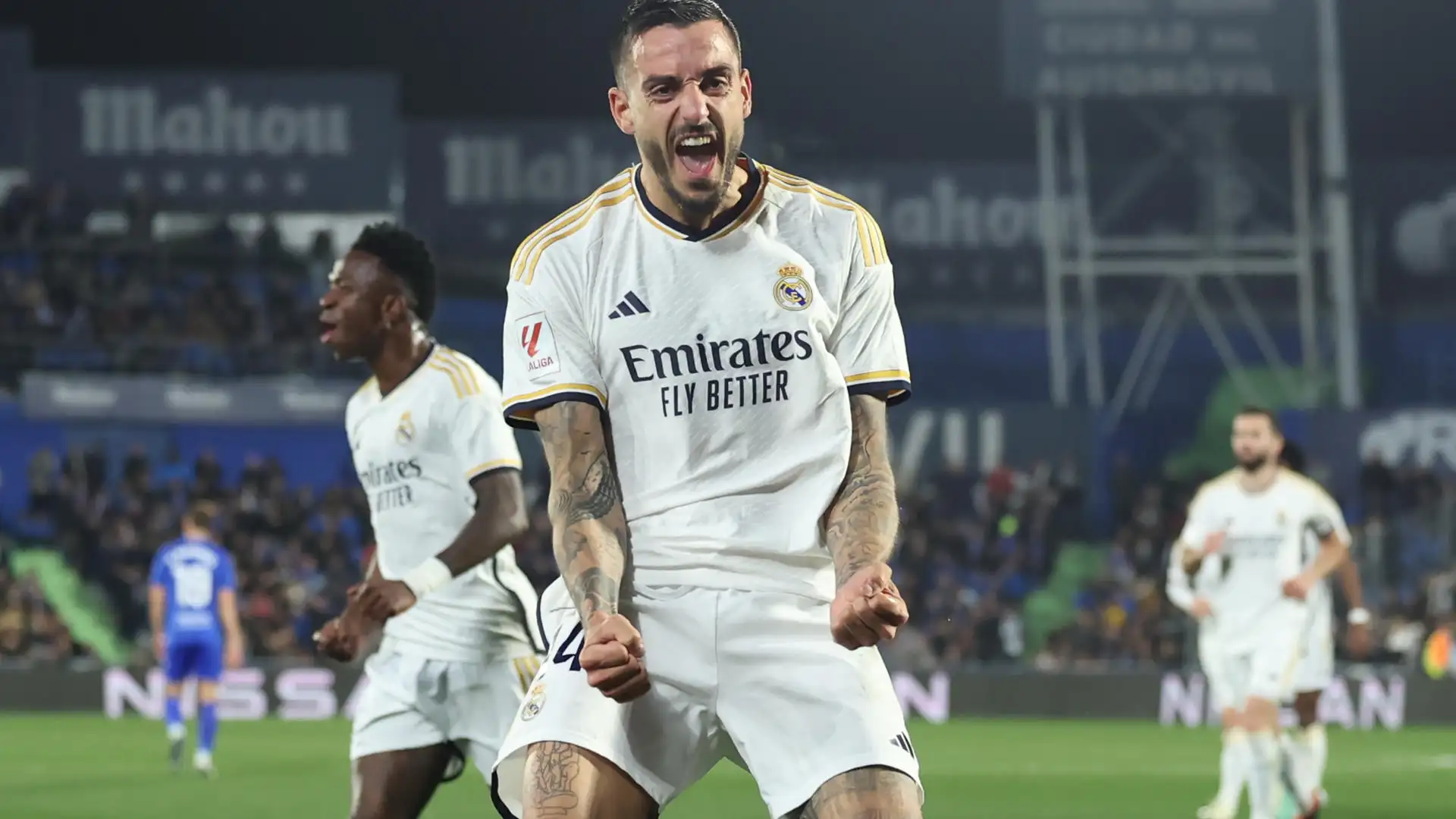 Joselu celebra su doblete al Getafe