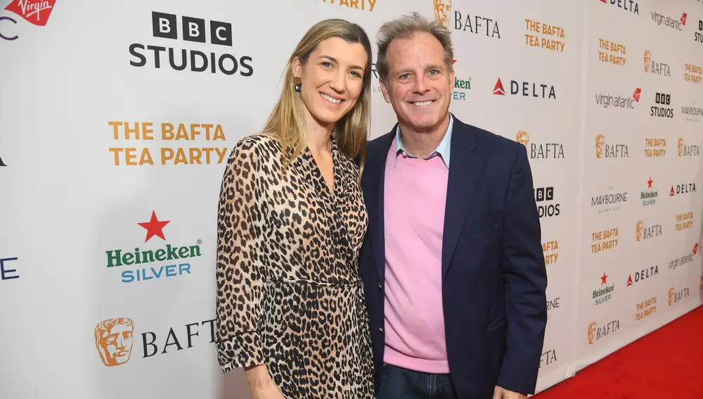 El productor de cine Bradley Thomas y su mujer Isabelle Thomas en The Bafta Tea Party en enero de 2024