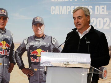 Carlos Sainz interviene en el homenaje tras su cuarto Dakar