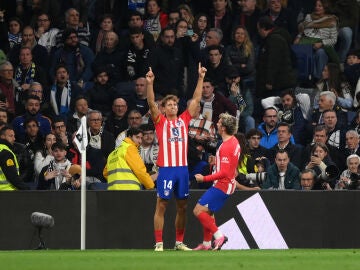 Marcos Llorente celebra su gol en el Bernabéu