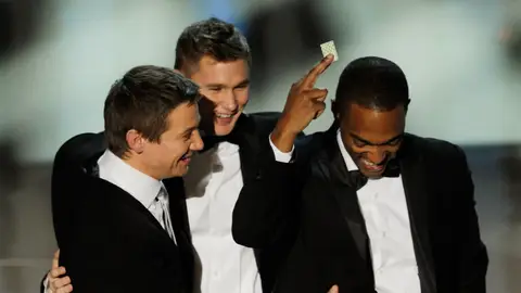 Jeremy Renner, Brian Geraghty y Anthony Mackie Jeremy Renner, Brian Geraghty y Anthony Mackie