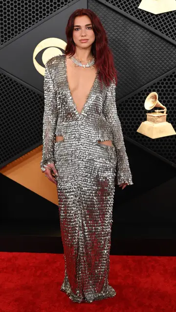 Dua Lipa, de Courrèges y joyas de TiffanyandCo Dua Lipa, de Courrèges y joyas de TiffanyandCo