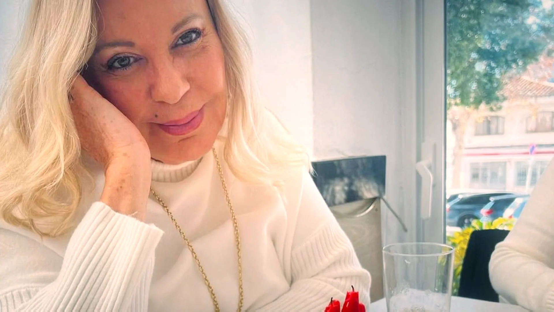 Bárbara Rey, echada de un bingo en Marbella tras un altercado: "Desde el local lo han negado todo" Bárbara Rey, echada de un bingo en Marbella tras un altercado: "Desde el local lo han negado todo"