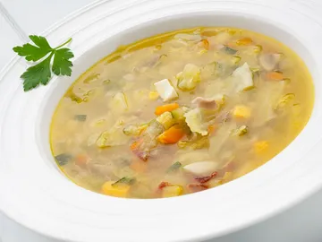 Sopa de hortalizas con jamón y huevo cocido, de Arguiñano: "Un plato excelente" Sopa de hortalizas con jamón y huevo cocido, de Arguiñano: "Un plato excelente"