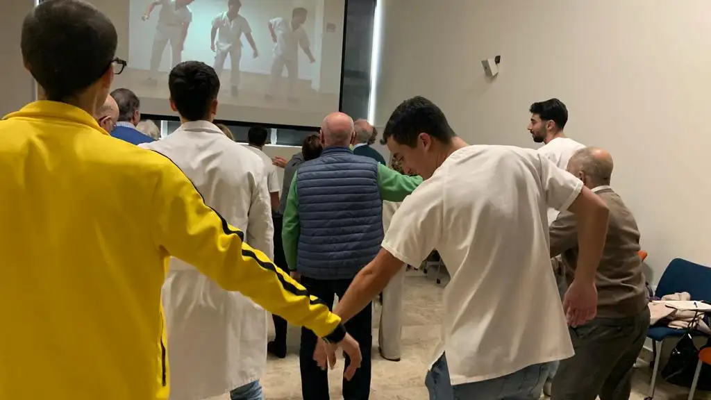 Baile terapéutico para aparcar el párkinson Baile terapéutico para aparcar el párkinson
