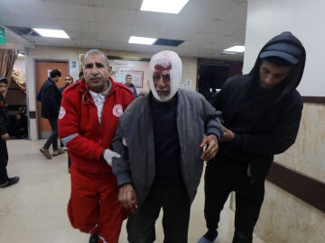 Palestino herido en Deir al Balah