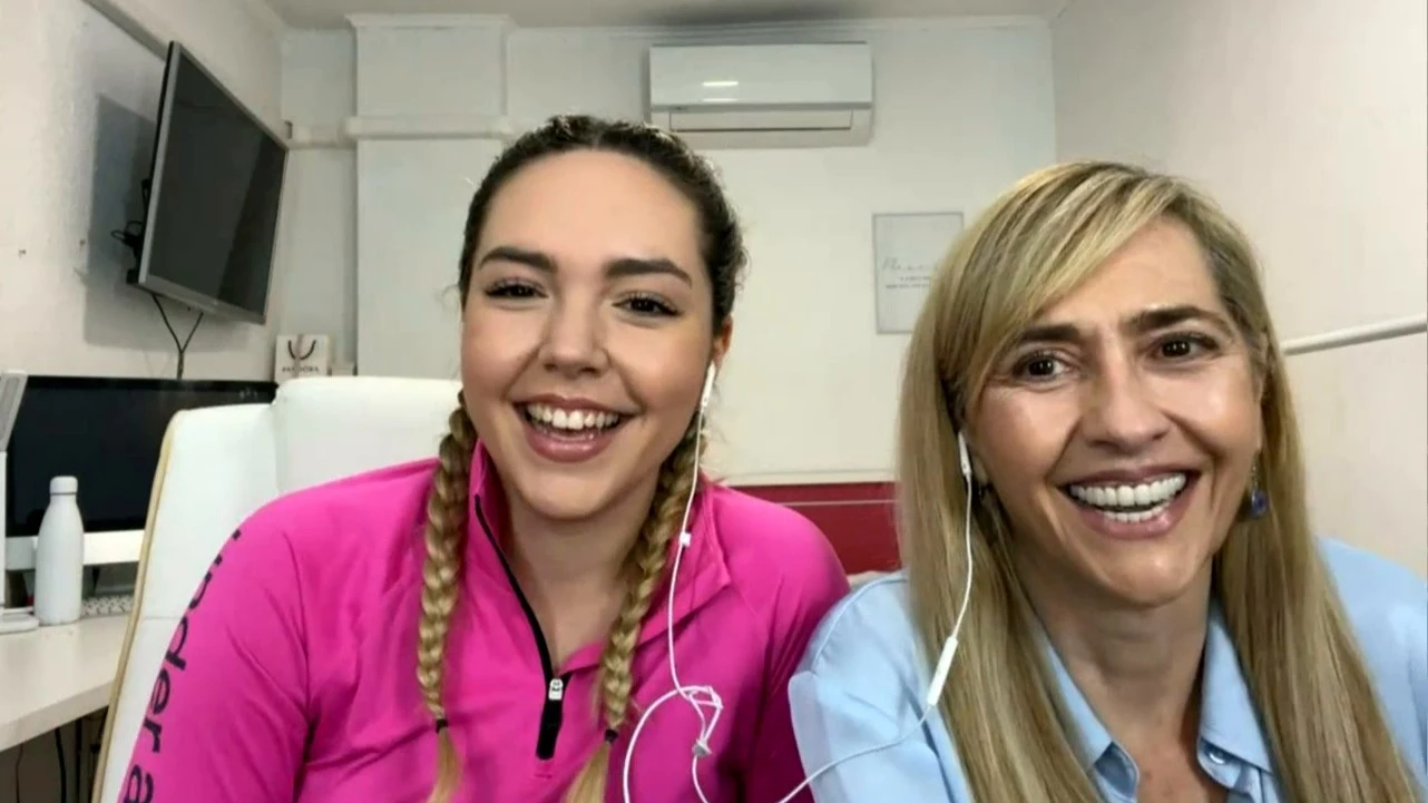 Jana se ha hecho viral al mostrar su desesperación tras rayar el coche de su madre: " Jana se ha hecho viral al mostrar su desesperación tras rayar el coche de su madre: "