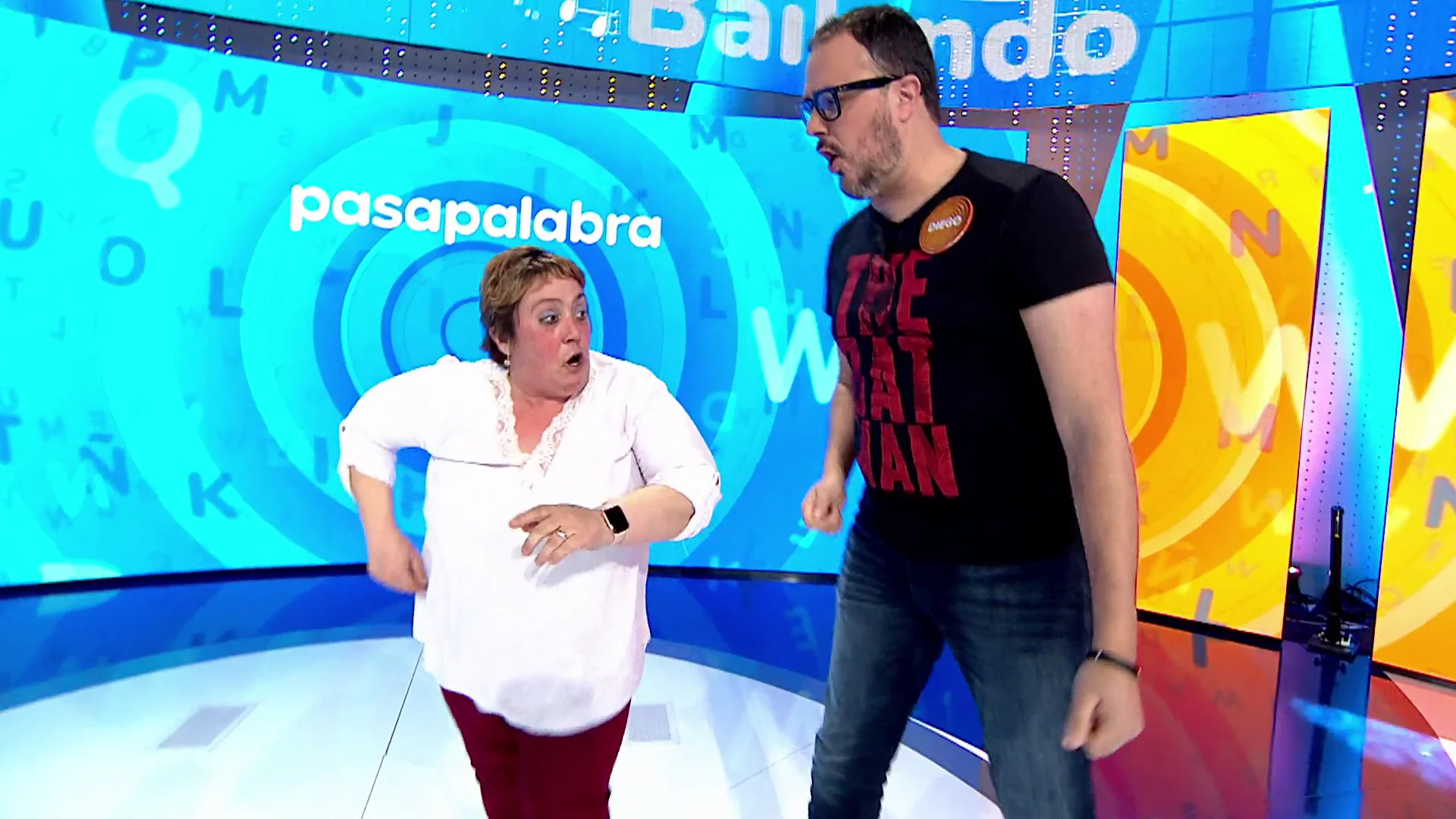 Diego Arjona se pasa el d&iacute;a &lsquo;bailando&rsquo;: &ldquo;&iexcl;Carmen, calienta que sales!&rdquo;