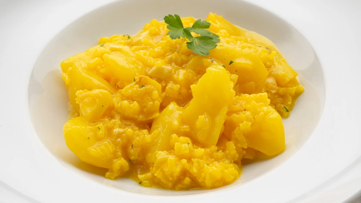 Plato único de Arguiñano: guiso de patatas, bacalao y arroz Plato único de Arguiñano: guiso de patatas, bacalao y arroz