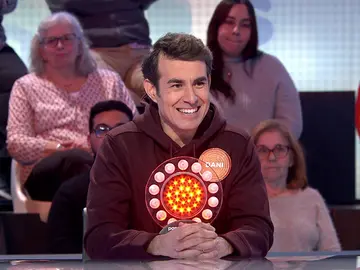 Dani Muriel se pone sexy al confesar Hoy no me puedo levantar Dani Muriel se pone sexy al confesar Hoy no me puedo levantar