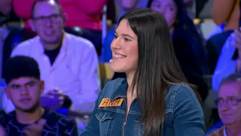 ¡Acapara toda la atención! Ana deja a los demás concursantes fuera de juego en el Panel con Bote ¡Acapara toda la atención! Ana deja a los demás concursantes fuera de juego en el Panel con Bote