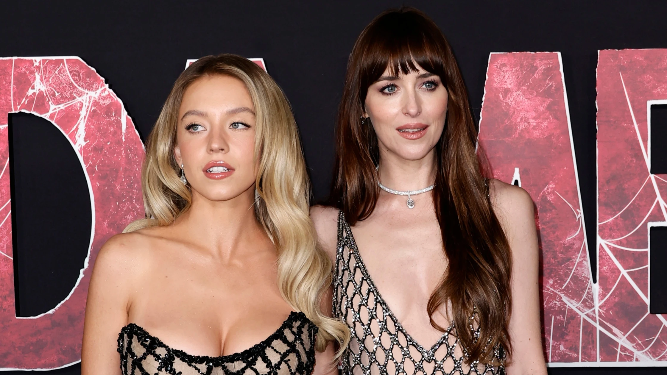 Sydney Sweeney y Dakota Johnson protagonizan Madame Web Sydney Sweeney y Dakota Johnson protagonizan Madame Web