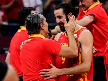 Ricky Rubio, junto a Scariolo en el Mundial de 2019 Ricky Rubio, junto a Scariolo en el Mundial de 2019