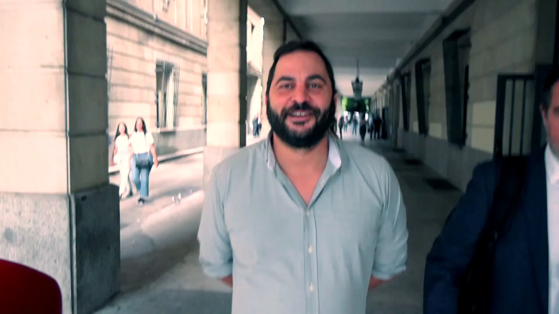 Los amigos de Antonio Tejado cuentan cómo era la vida del sevillano antes de ser detenido: "Estaba fatal" Los amigos de Antonio Tejado cuentan cómo era la vida del sevillano antes de ser detenido: "Estaba fatal"