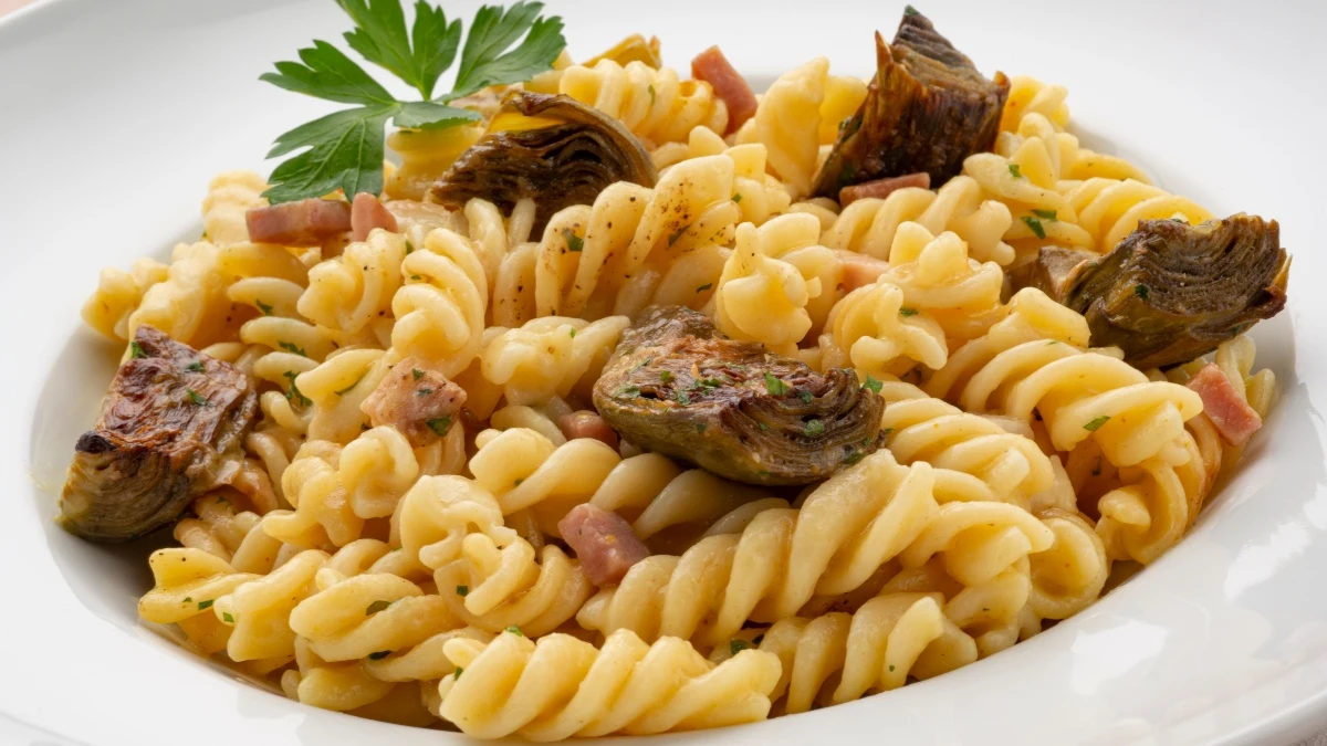 Pasta con alcachofas y velouté de curry Pasta con alcachofas y velouté de curry