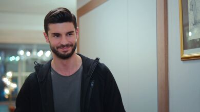 La vida sonríe a Yildiz: ¡La joven descubre que Çağatay es su vecino!