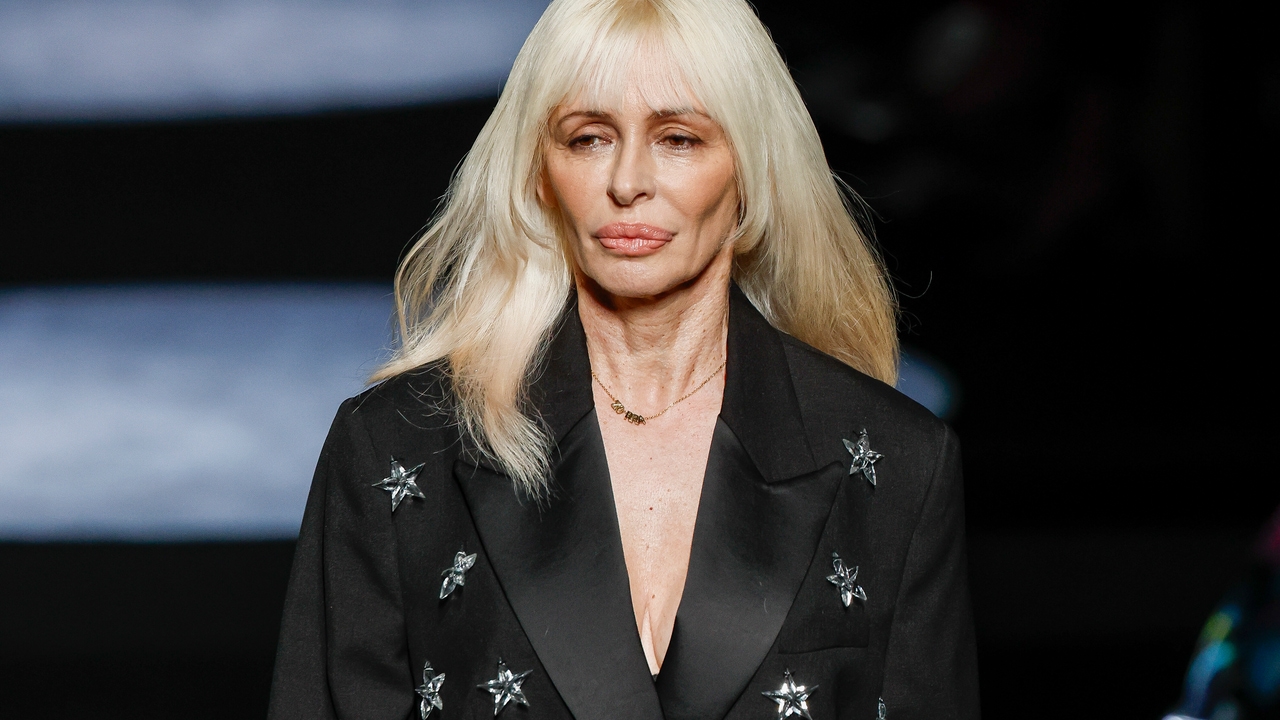 María Bas, cantante de Nebulossa, debuta como modelo en la MBFWM: así ...