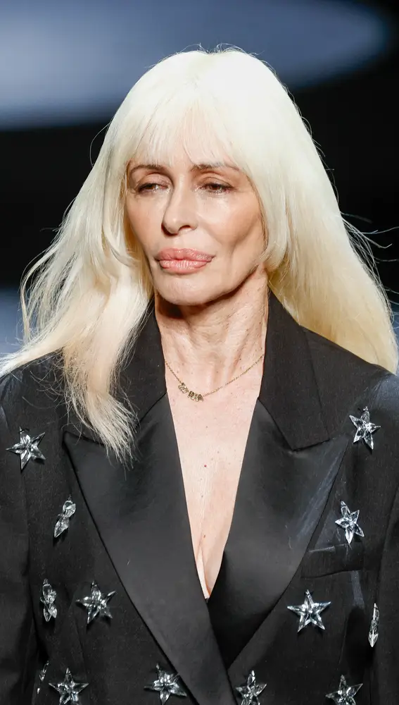 María Bas, cantante de Nebulossa, debuta como modelo en la MBFWM: así ...