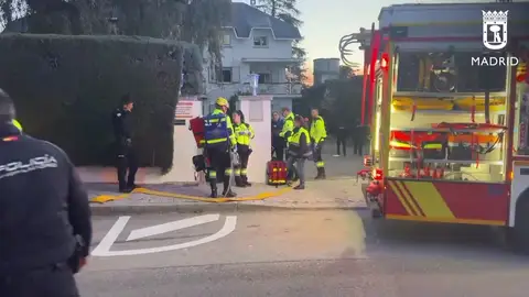 Mueren dos mujeres en el incendio de una residencia de mayores en Aravaca, Madrid Mueren dos mujeres en el incendio de una residencia de mayores en Aravaca, Madrid