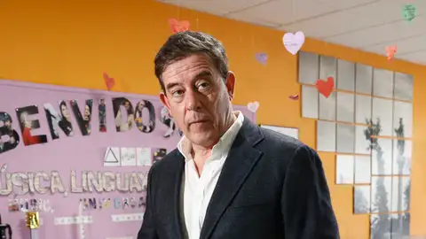 José Ramón Gómez Besteiro vota en las Elecciones Gallegas 2024 José Ramón Gómez Besteiro vota en las Elecciones Gallegas 2024