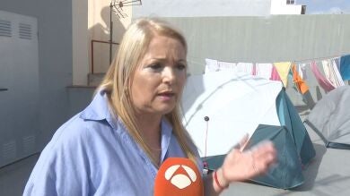 Un vecino de Tenerife llena la azotea de su edificio de tiendas de campaña y las alquila por 12 euros como alquiler vacacional 