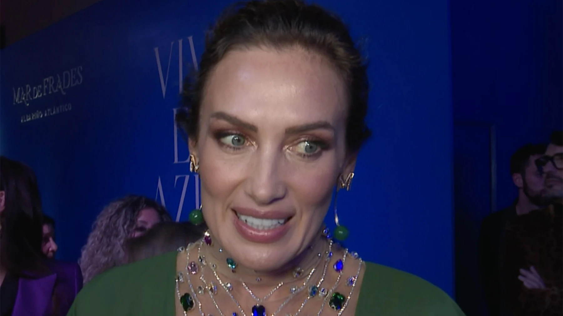 Nieves &Aacute;lvarez