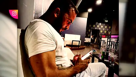 Antonio Tejado en el momento de la detención: "Desnudo, en la cama y en videollamada con dos mujeres" Antonio Tejado en el momento de la detención: "Desnudo, en la cama y en videollamada con dos mujeres"