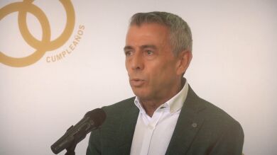 José Luis López 'El Turronero' ya conoce al hijo de Bertín Osborne y Gabriela Guillen: 