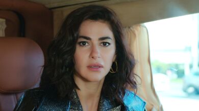 Yildiz, Ender y Şahika reciben un inquietante mensaje: “Sé lo que habéis hecho”
