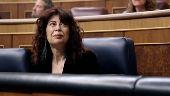 La ministra de Igualdad, Ana Redondo, en el Congreso